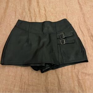 Neutral Zone Womens Faux Leather Skort